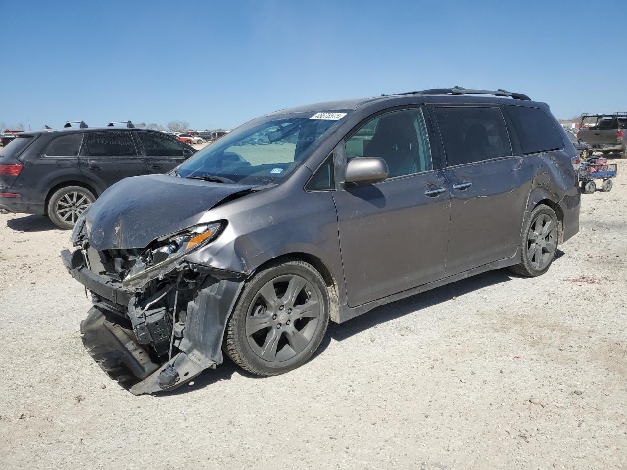 TOYOTA SIENNA SPO 2015