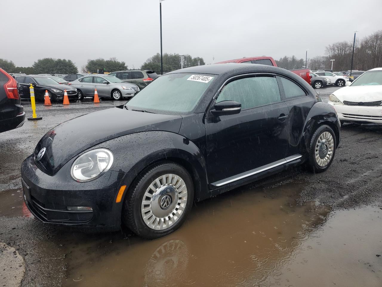 VOLKSWAGEN BEETLE SE 2016
