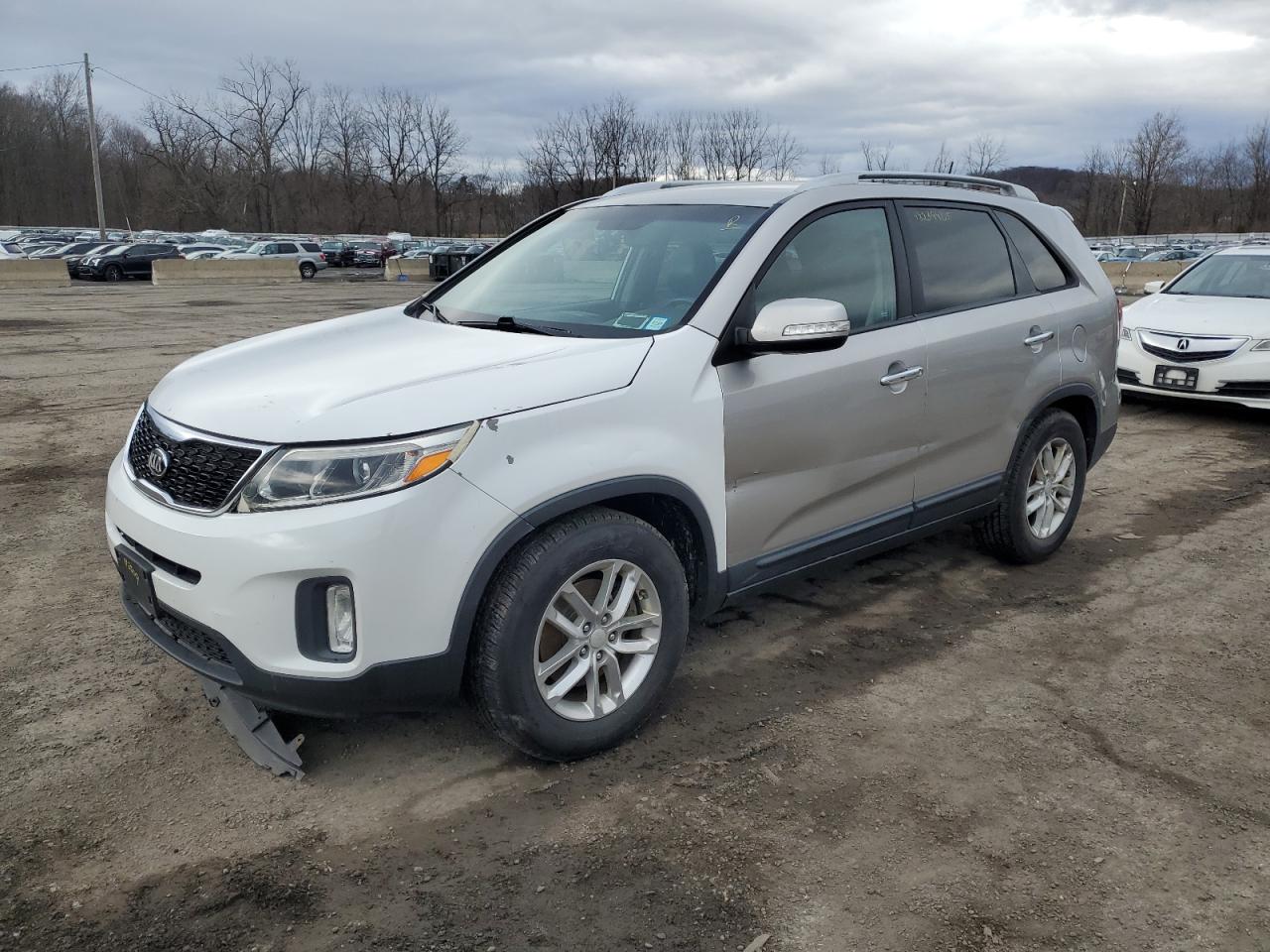 KIA SORENTO LX 2014