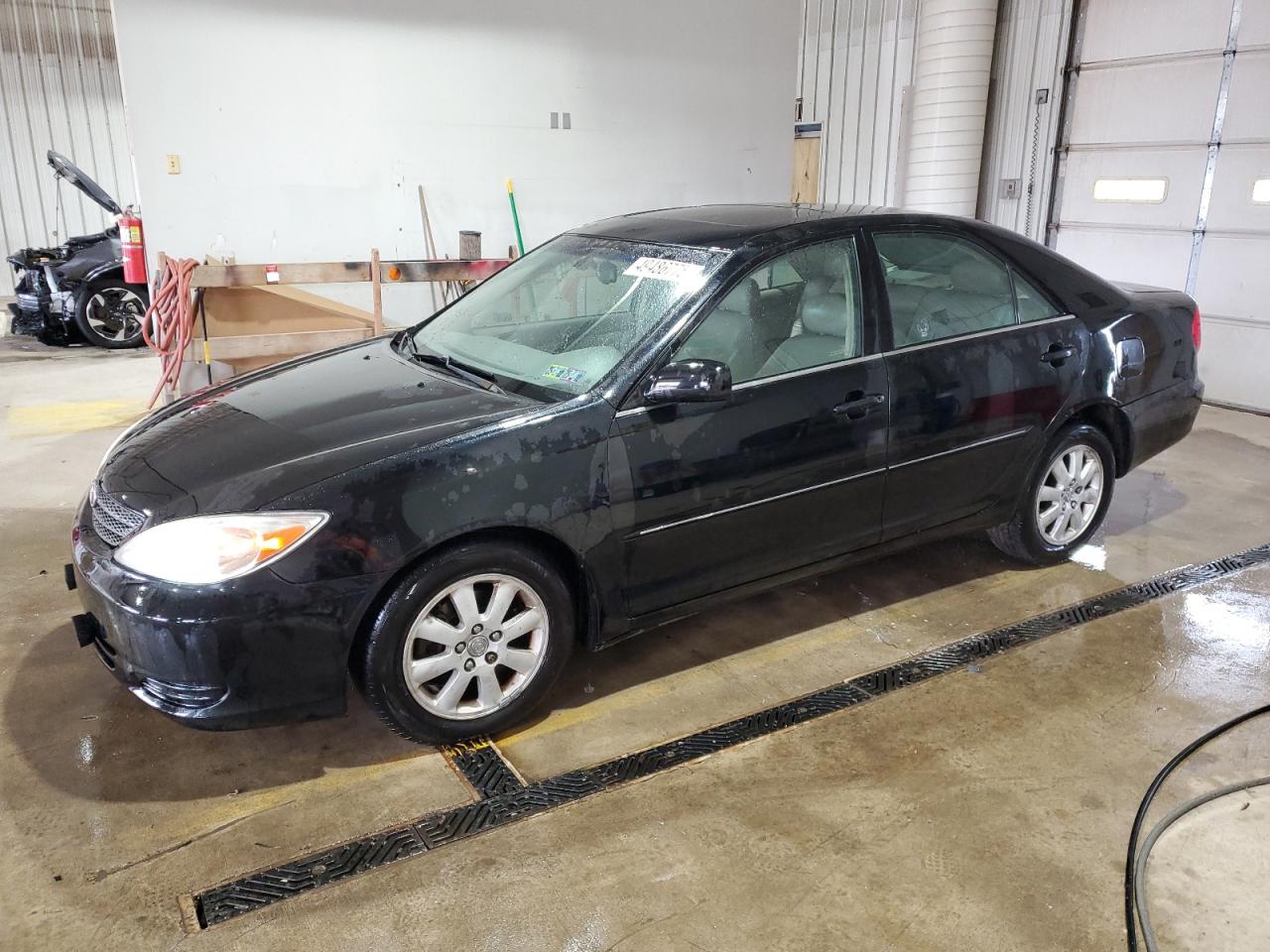 TOYOTA CAMRY LE 2002
