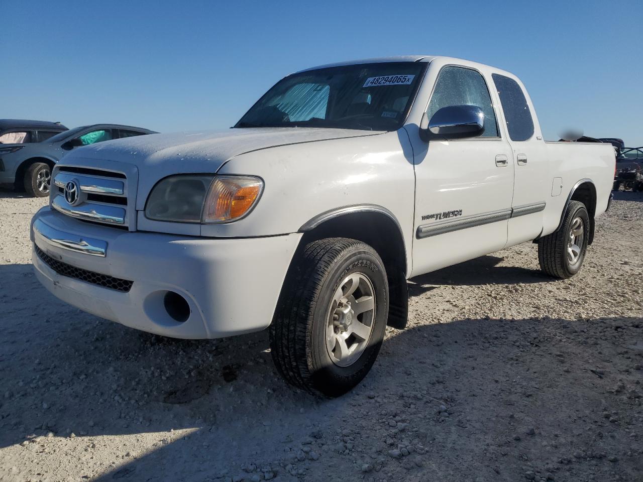 TOYOTA TUNDRA ACC 2005