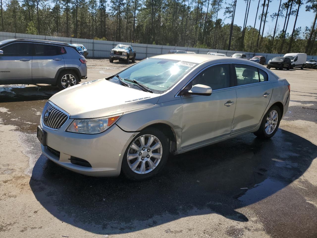BUICK LACROSSE 2013