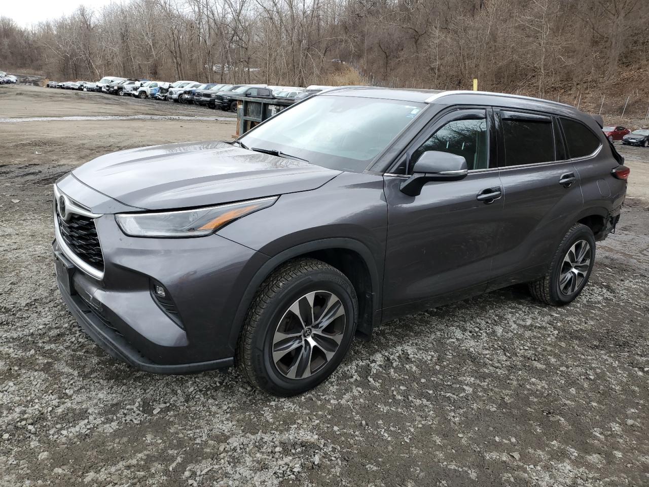 TOYOTA HIGHLANDER 2021