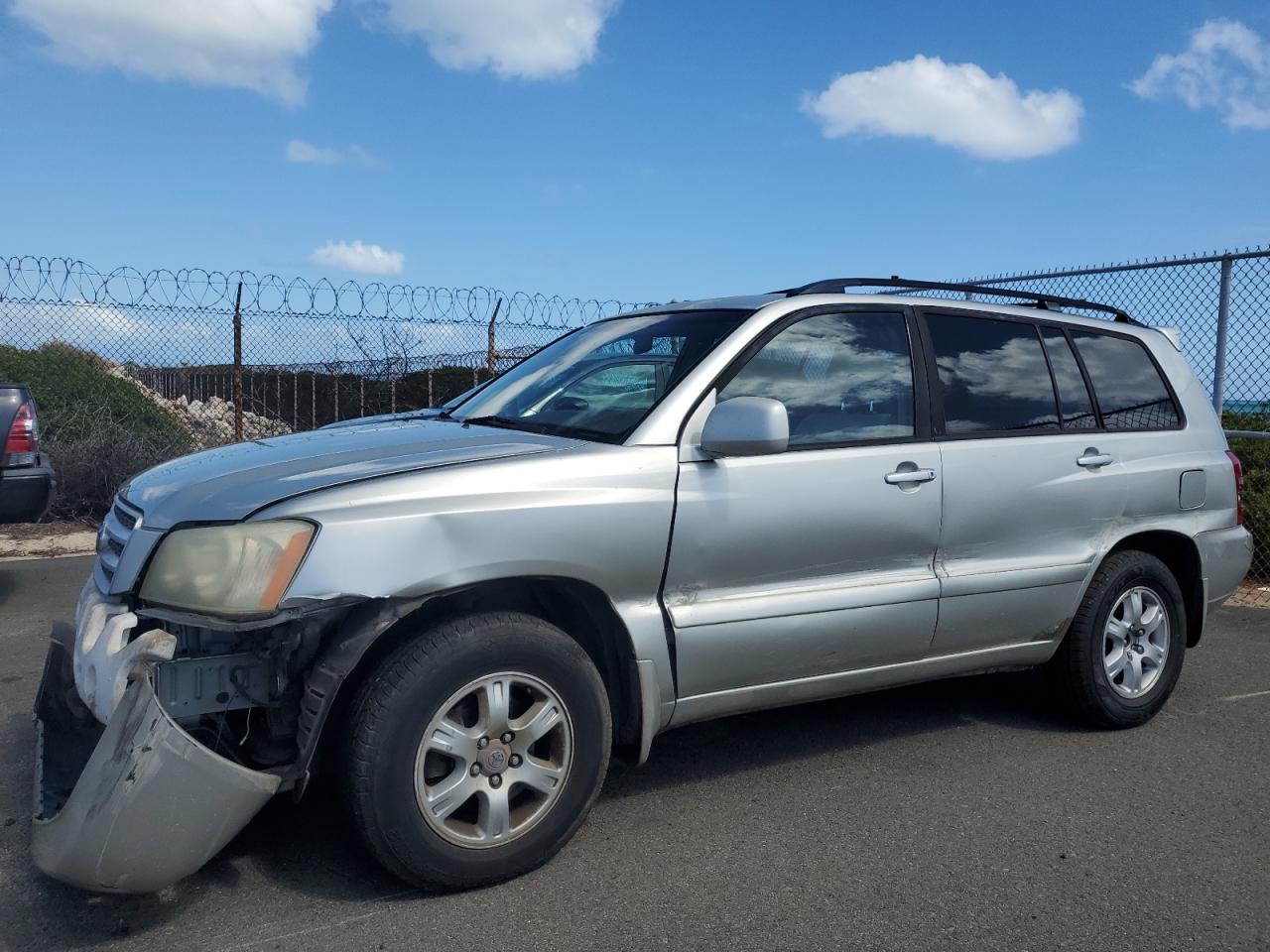 TOYOTA HIGHLANDER 2003