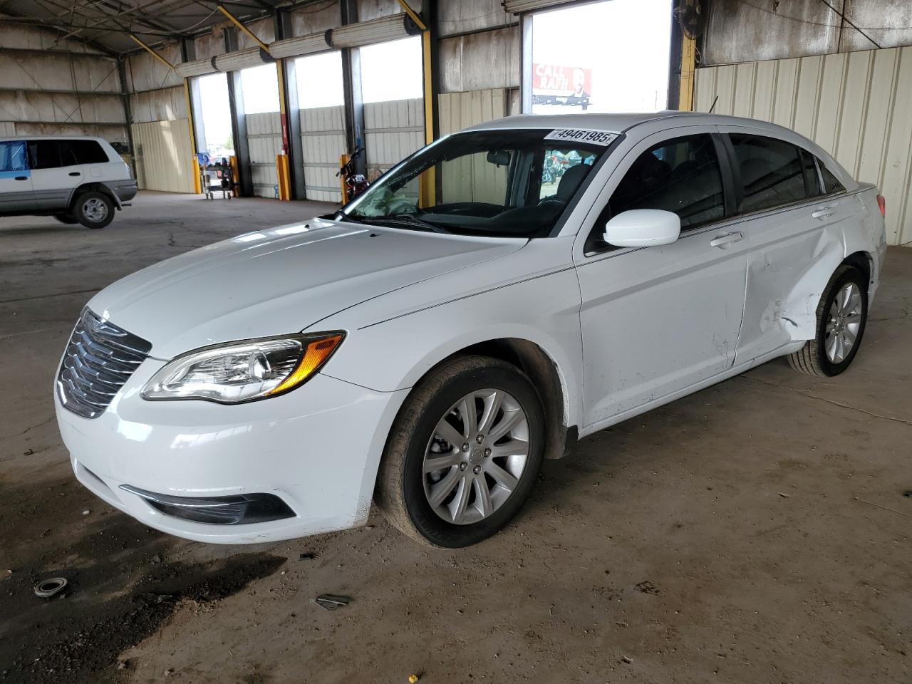 CHRYSLER 200 TOURIN 2013