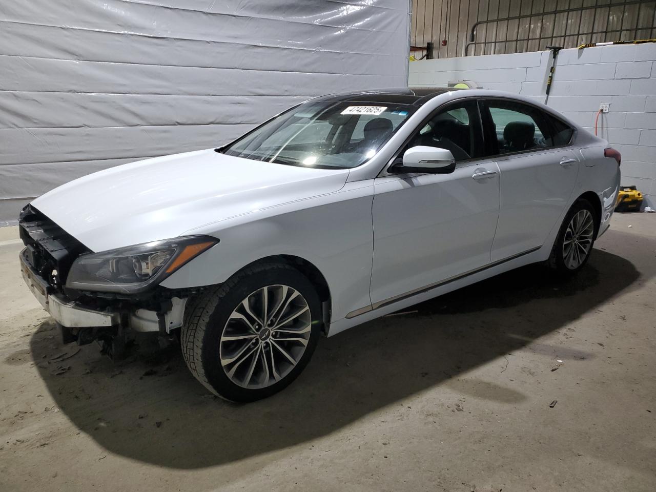 HYUNDAI GENESIS 3. 2015