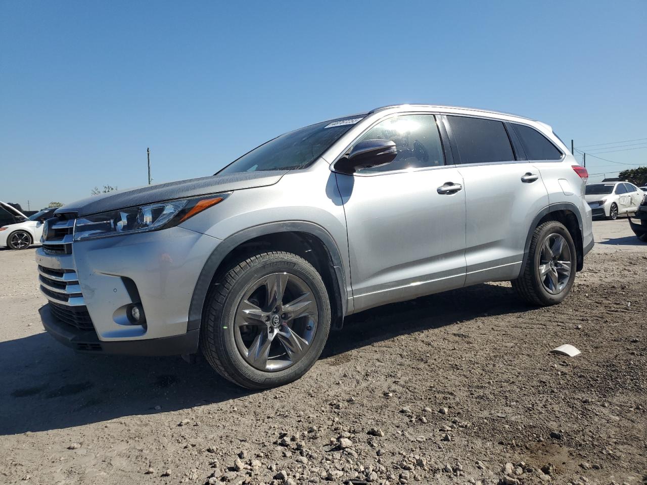 TOYOTA HIGHLANDER 2019