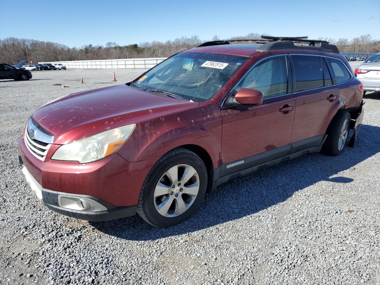 SUBARU OUTBACK 2. 2011