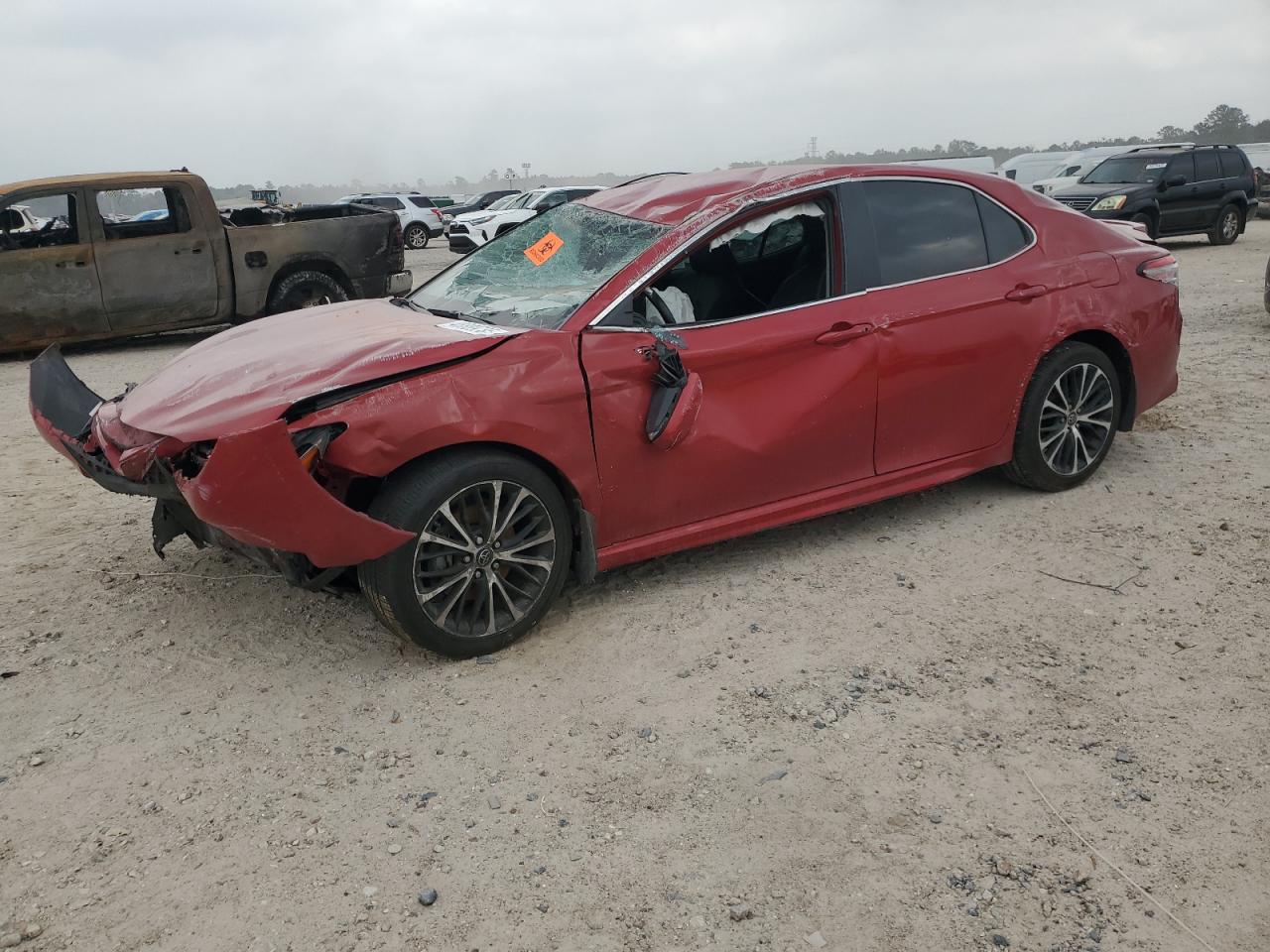 TOYOTA CAMRY L 2019