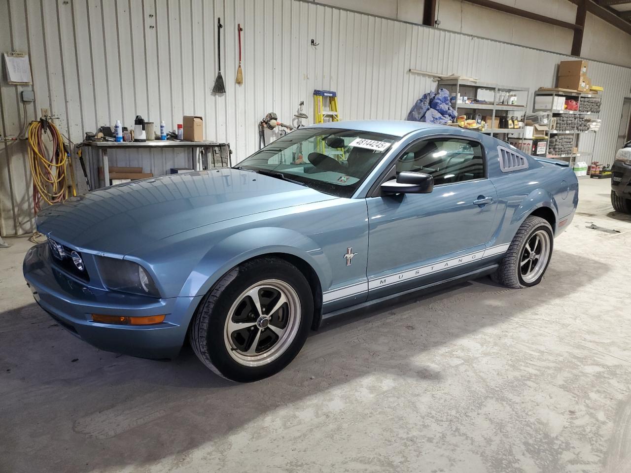 FORD MUSTANG 2008