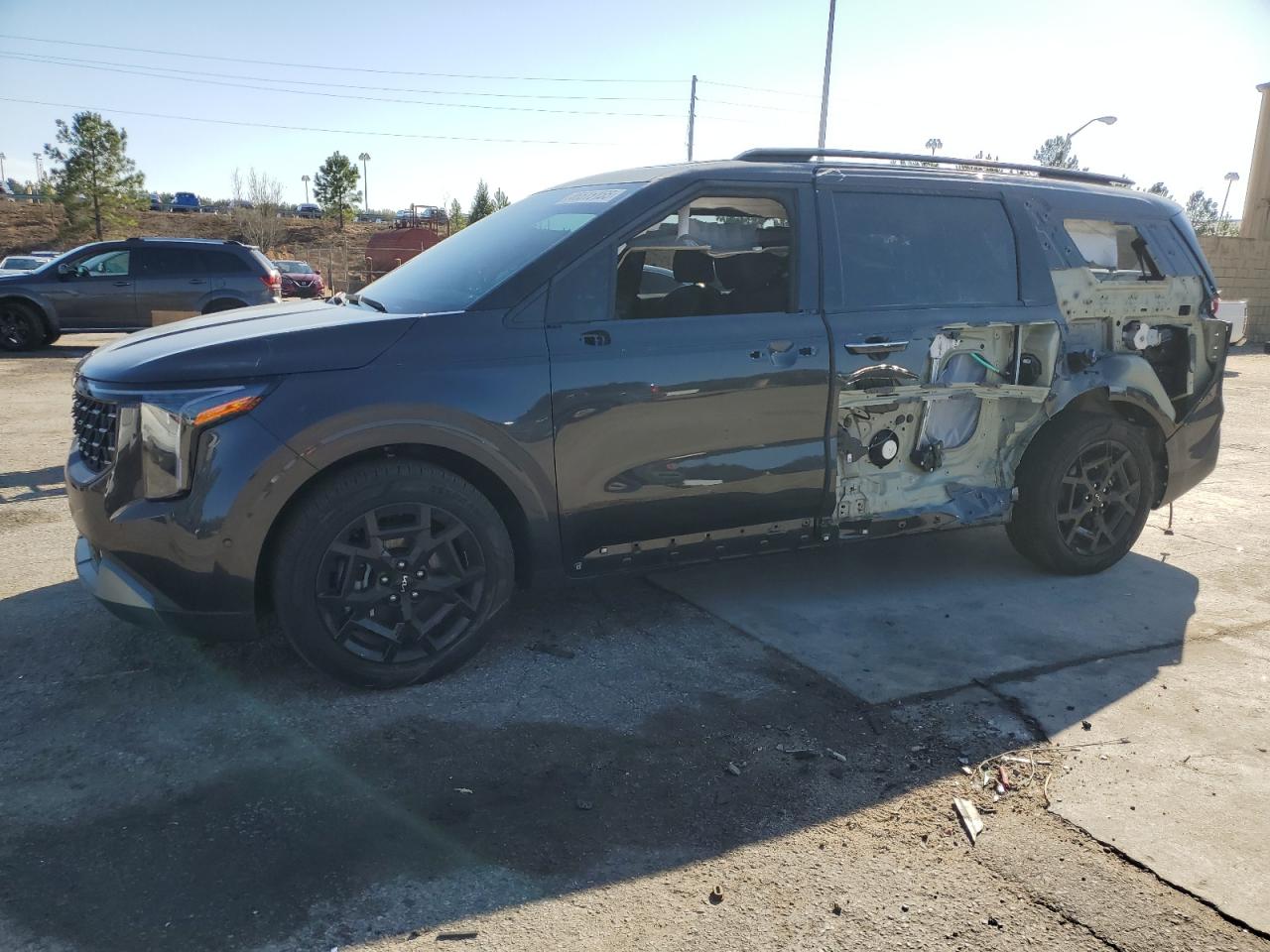 KIA CARNIVAL S 2025