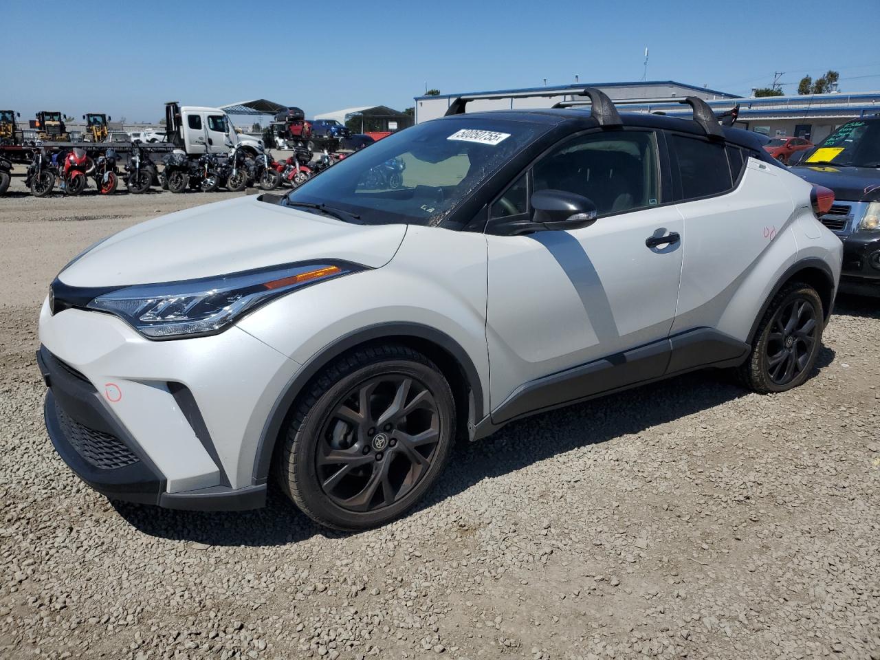 TOYOTA C-HR XLE 2022