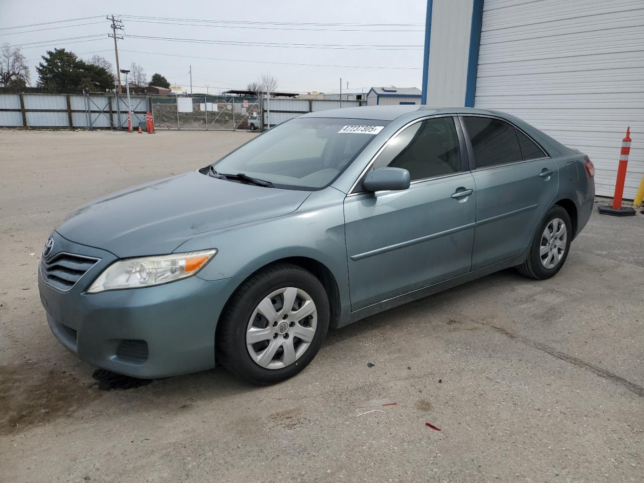 TOYOTA CAMRY BASE 2011