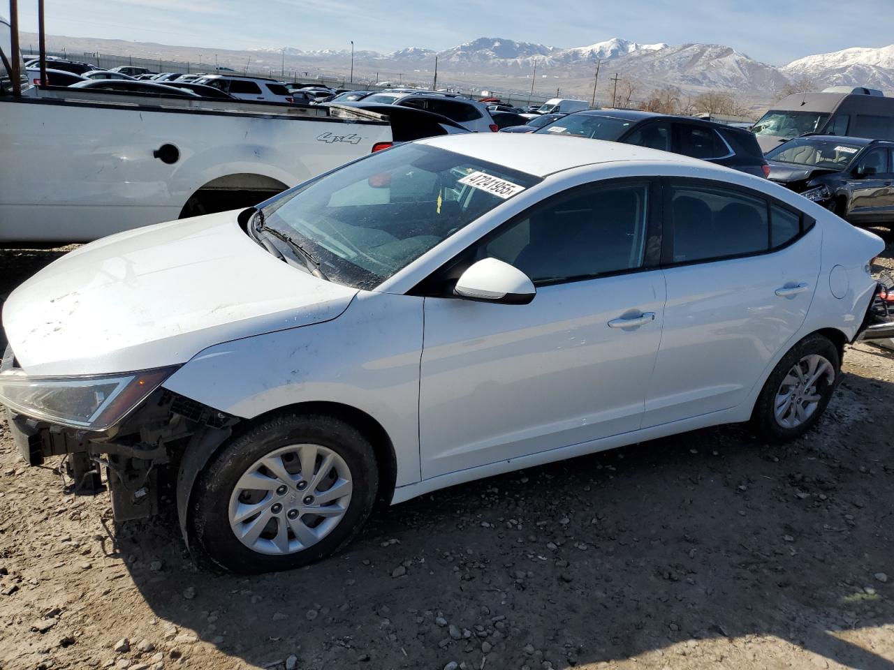 HYUNDAI ELANTRA SE 2019
