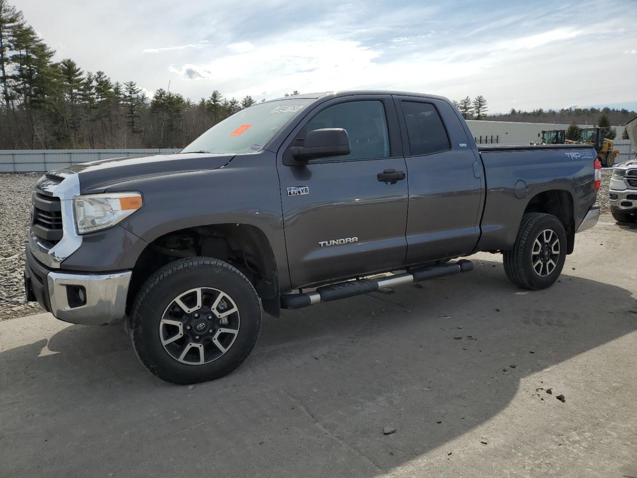 TOYOTA TUNDRA DOU 2014