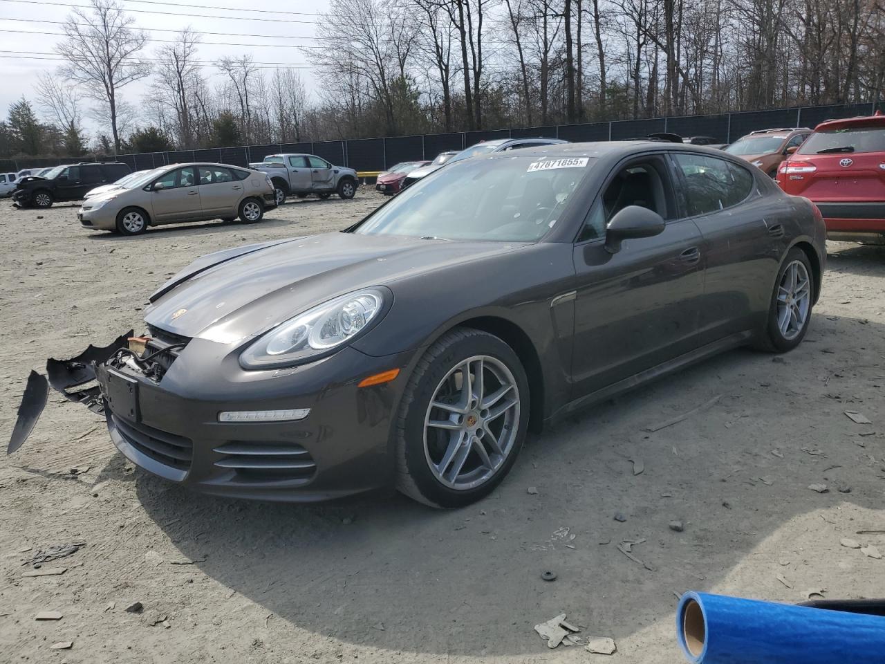 PORSCHE PANAMERA 2 2014