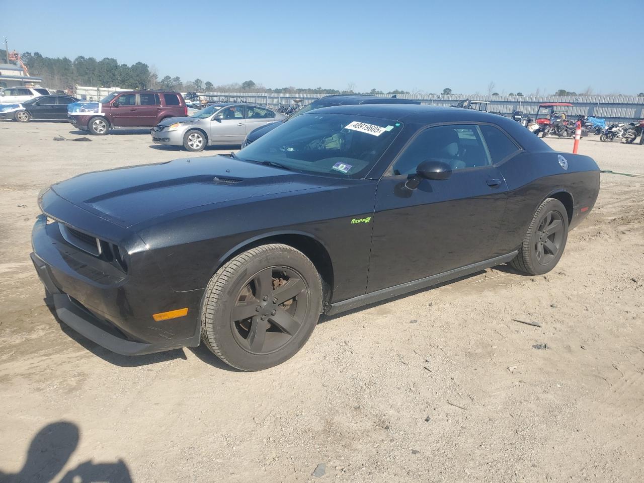DODGE CHALLENGER 2011
