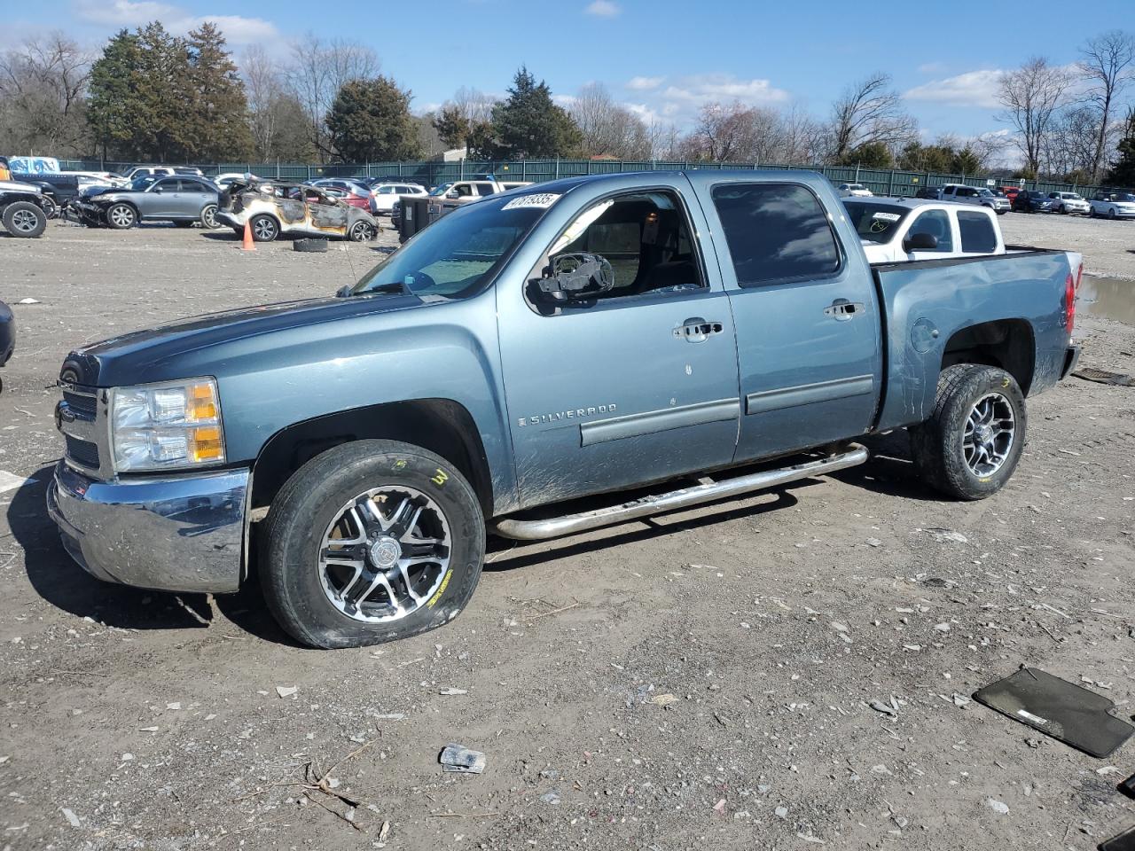CHEVROLET SILVERADO 2012