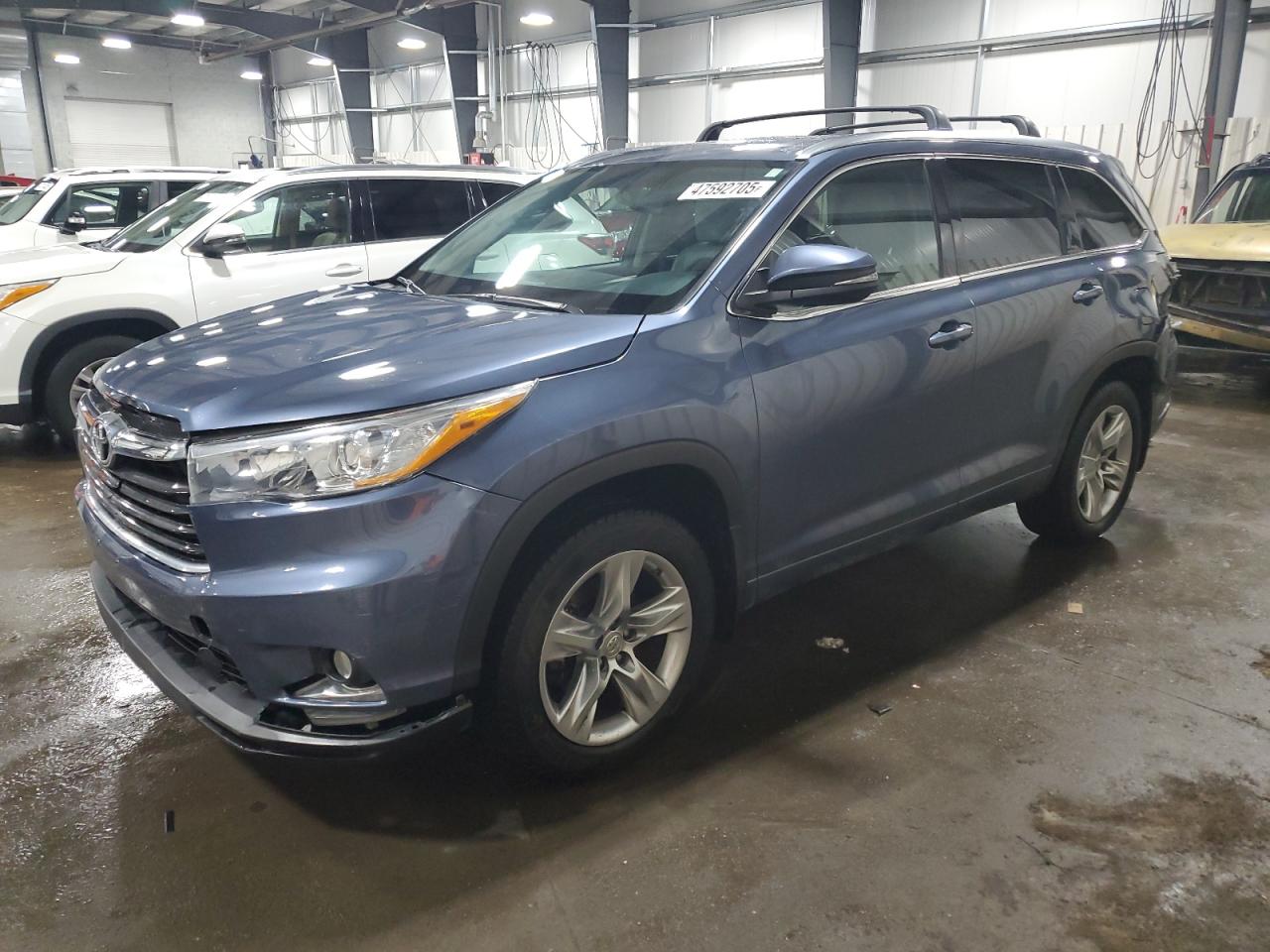 TOYOTA HIGHLANDER 2015