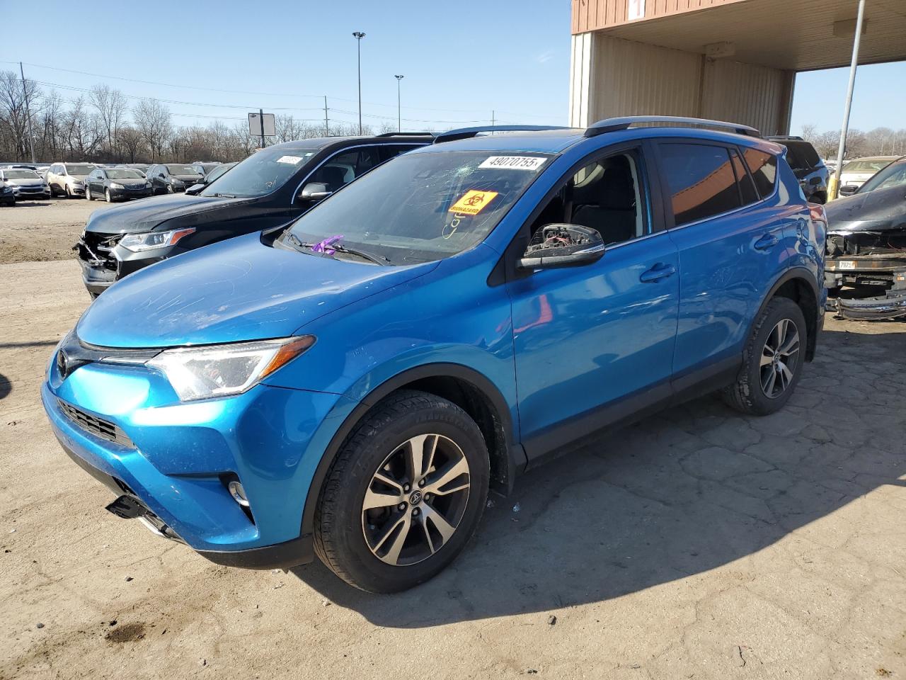 TOYOTA RAV4 XLE 2017