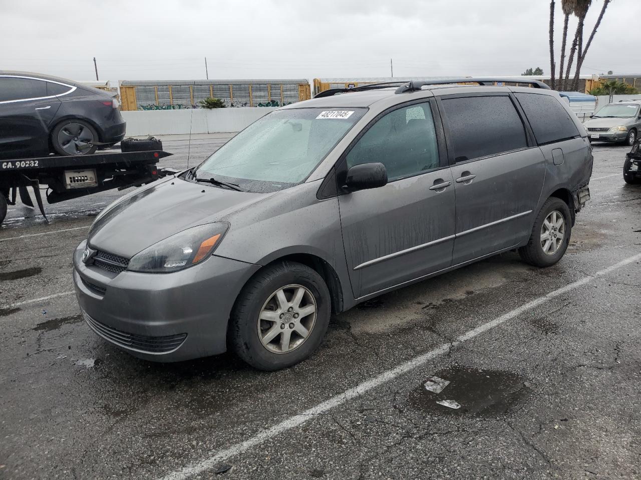TOYOTA SIENNA CE 2004