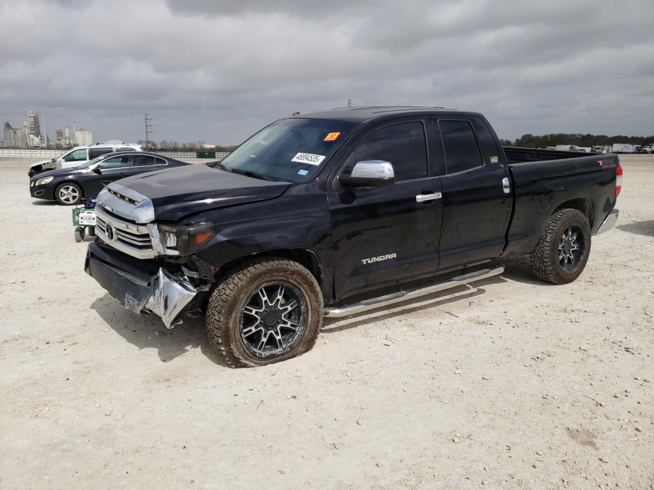 TOYOTA TUNDRA DOU 2015