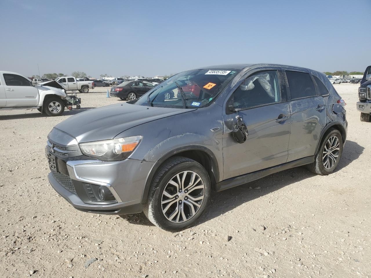MITSUBISHI OUTLANDER 2018