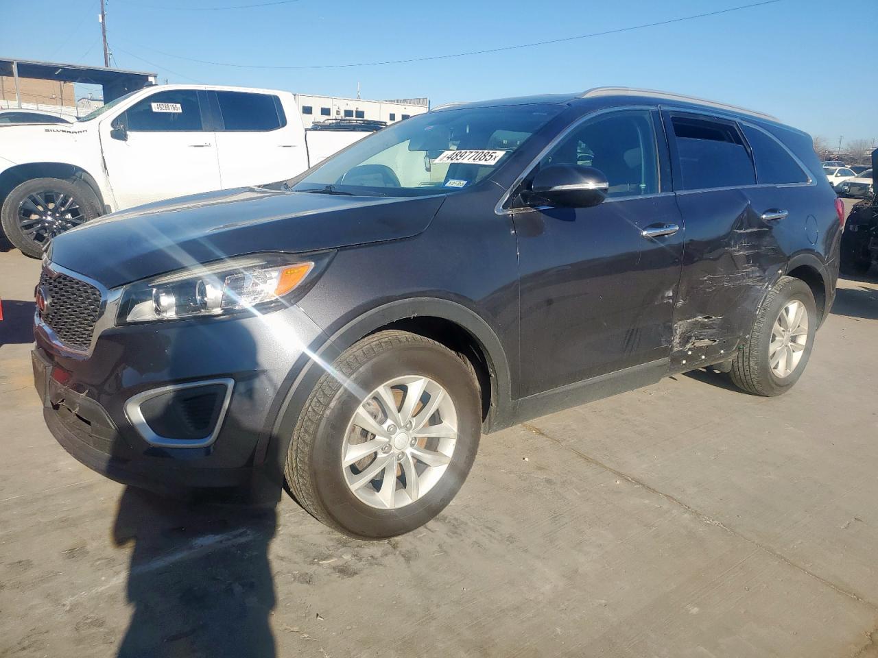 KIA SORENTO LX 2017