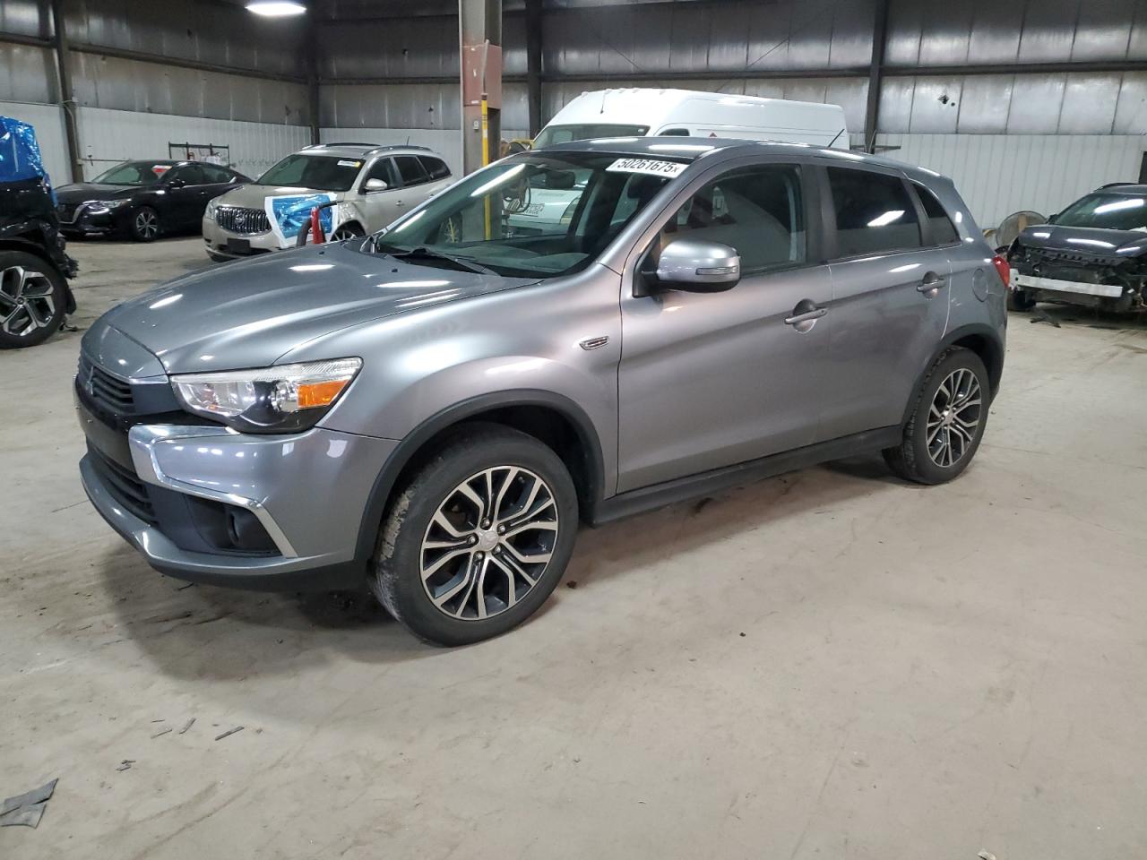 MITSUBISHI OUTLANDER 2016