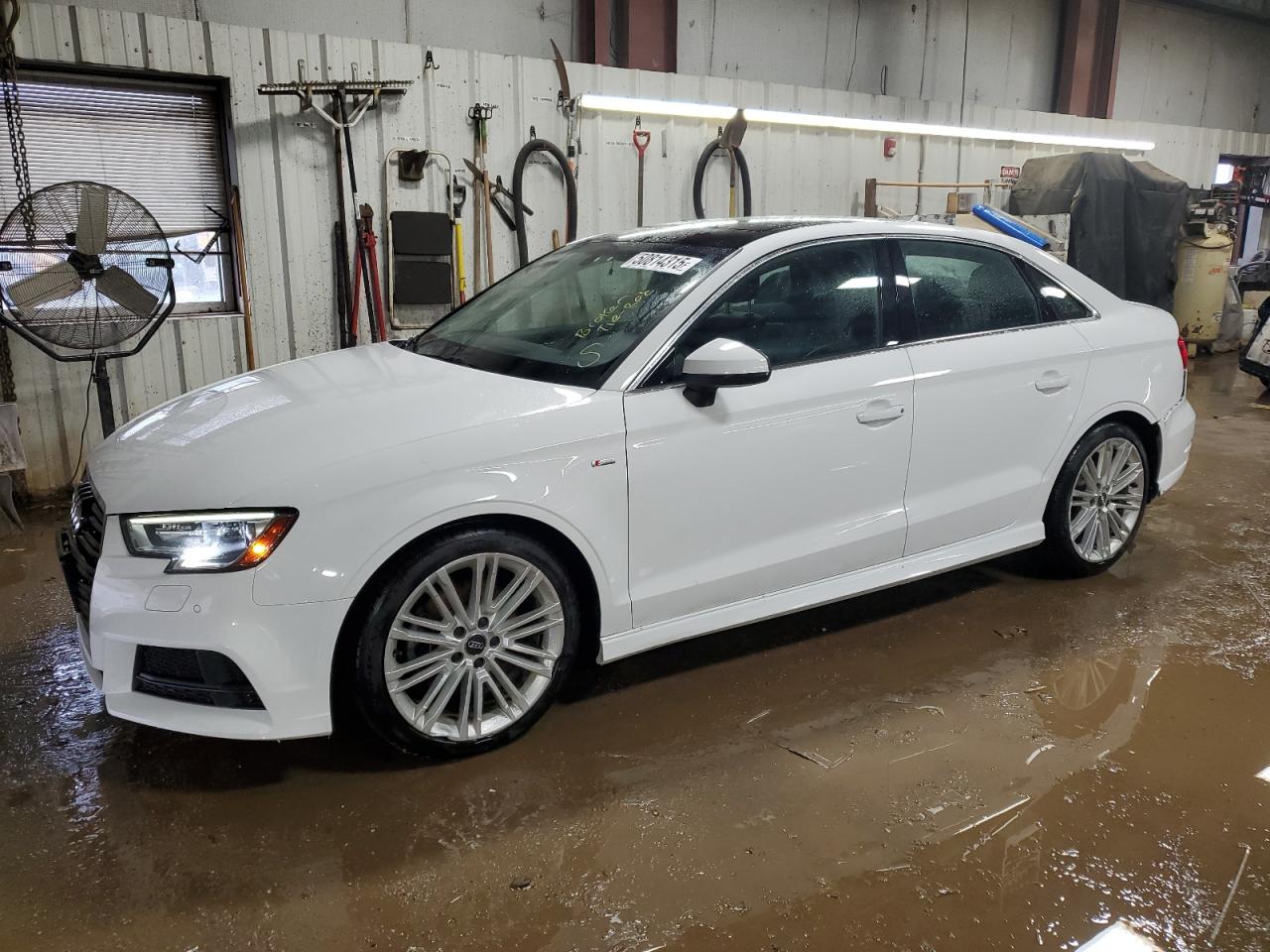 AUDI A3 PREMIUM 2017