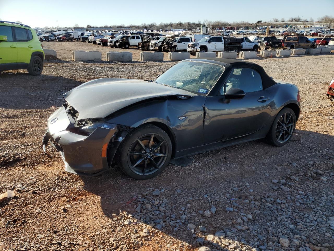 MAZDA MX-5 MIATA 2017