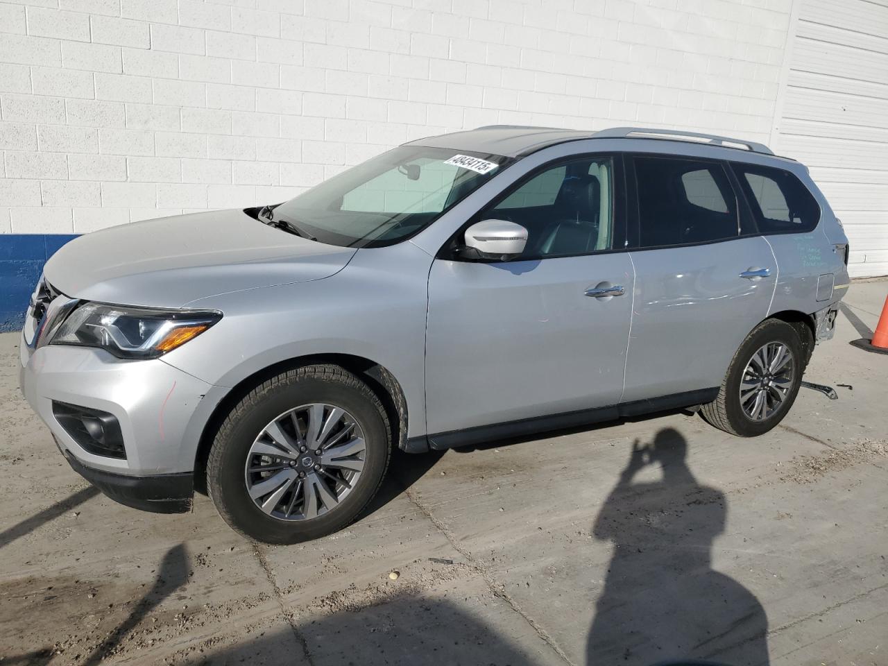 NISSAN PATHFINDER 2019