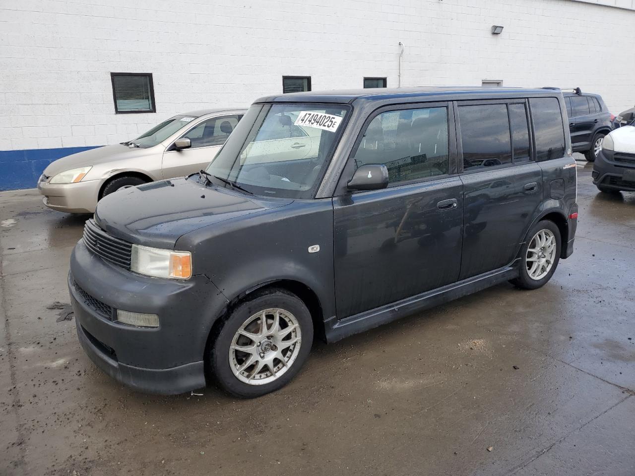 TOYOTA SCION XB 2006