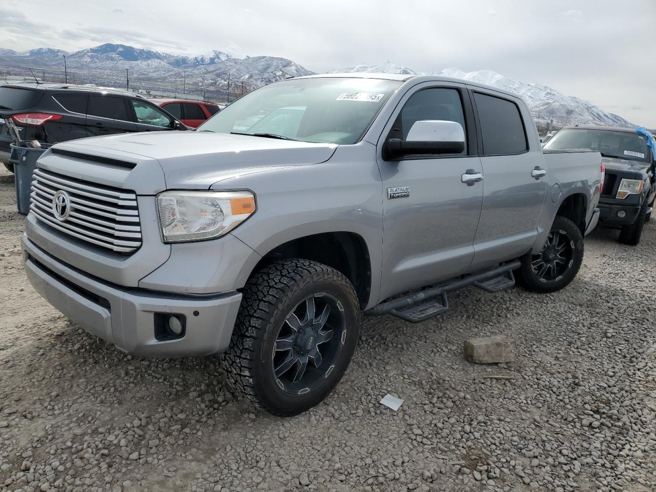 TOYOTA TUNDRA CRE 2016