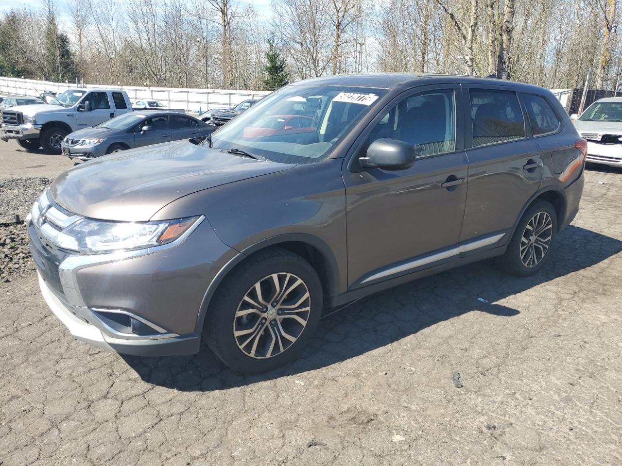 MITSUBISHI OUTLANDER 2018