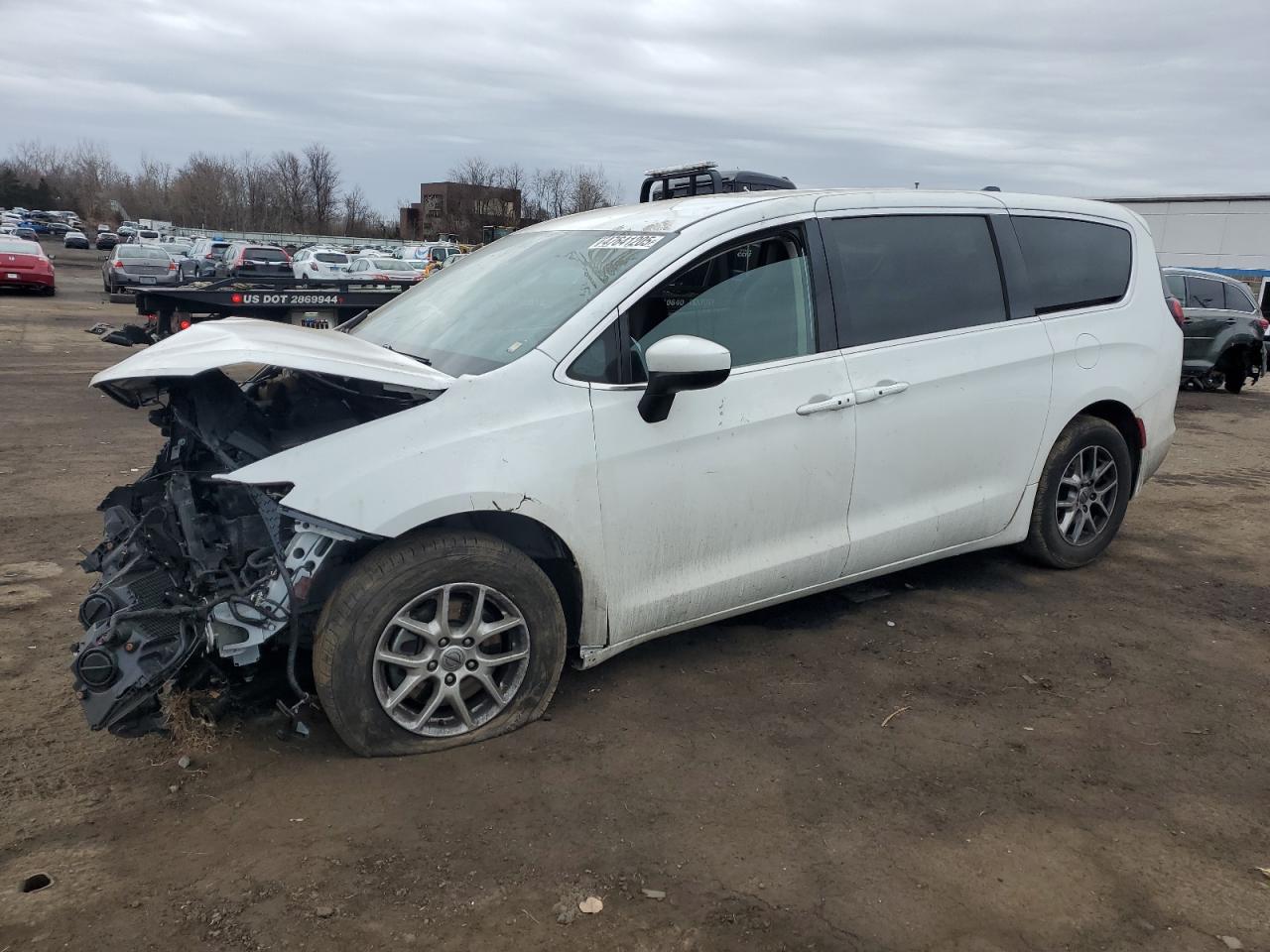 CHRYSLER VOYAGER LX 2022