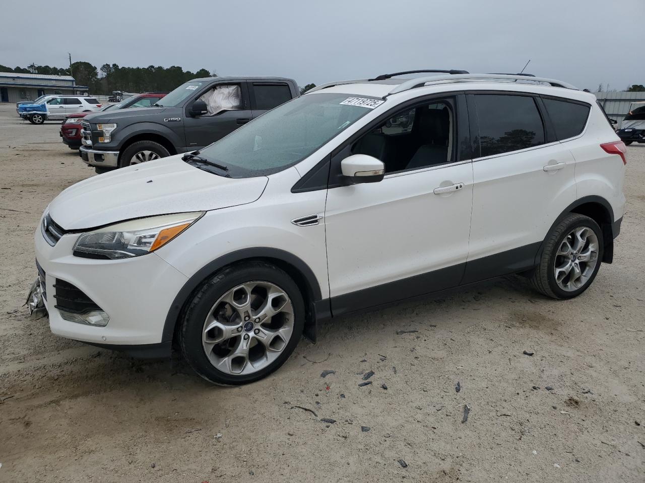 FORD ESCAPE TIT 2014