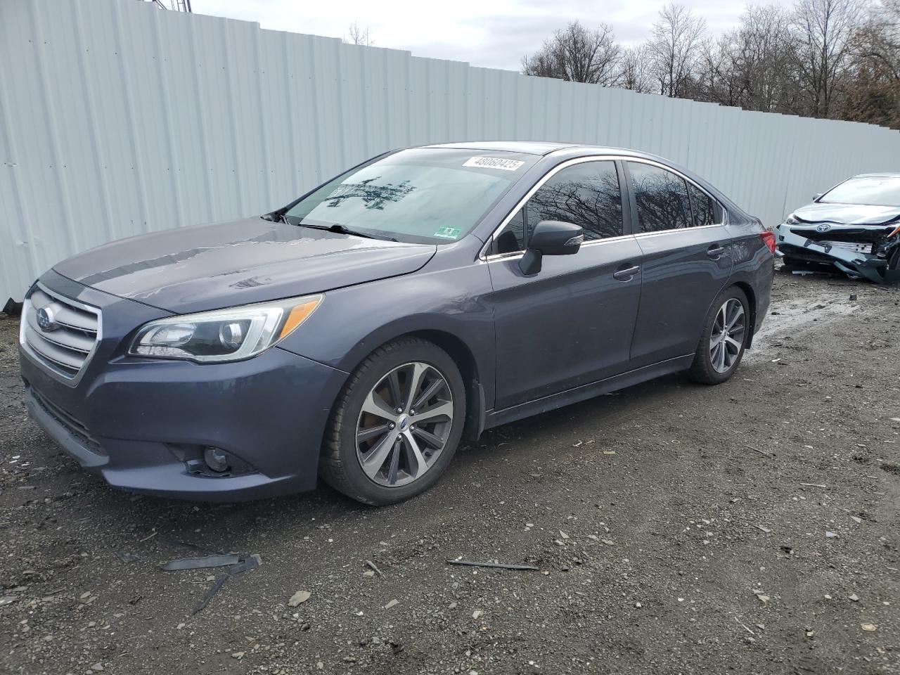 SUBARU LEGACY 2.5 2015