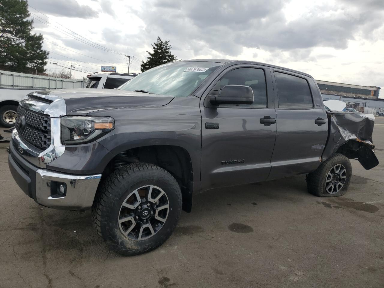TOYOTA TUNDRA CRE 2019