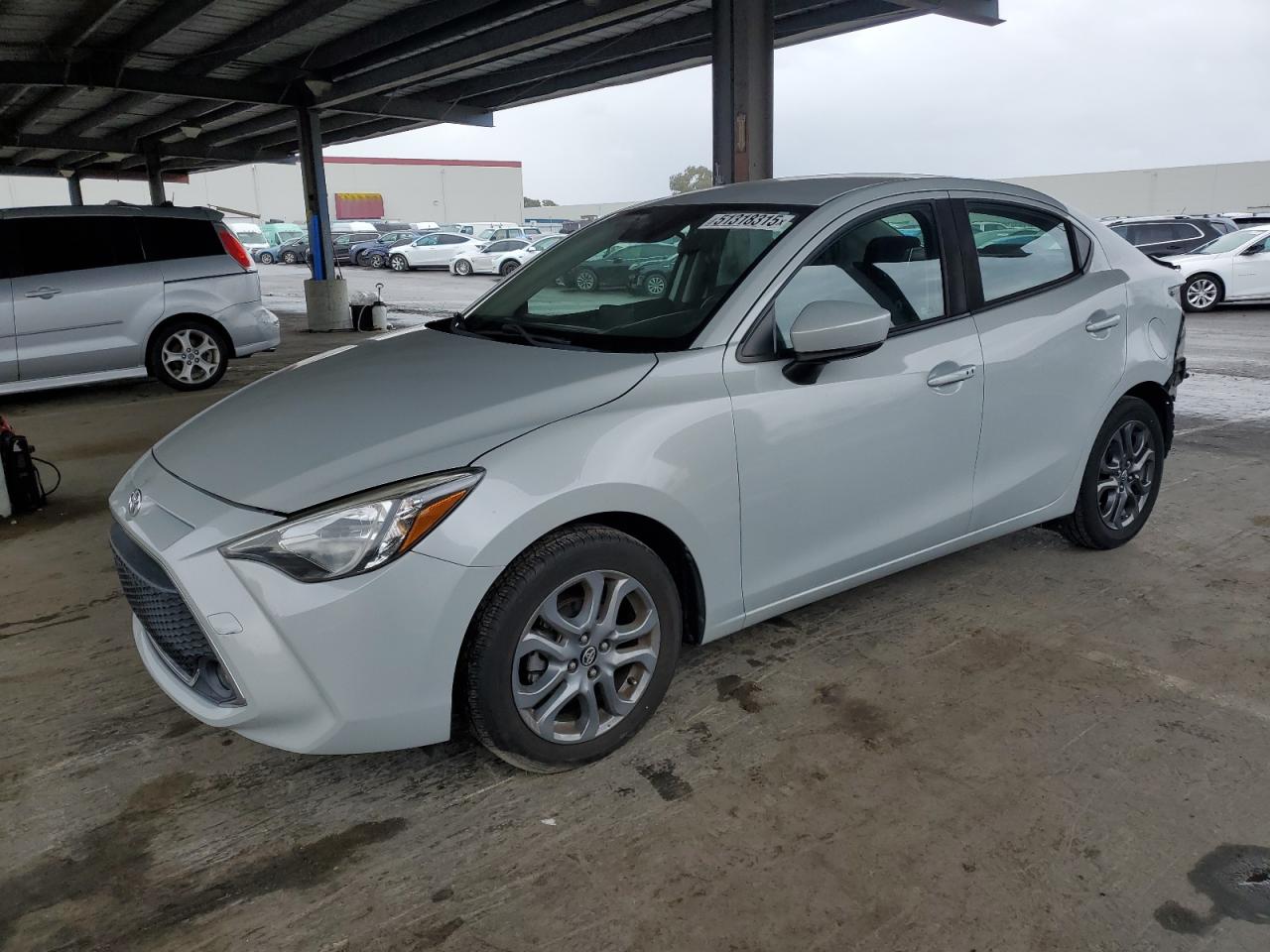 TOYOTA YARIS L 2019
