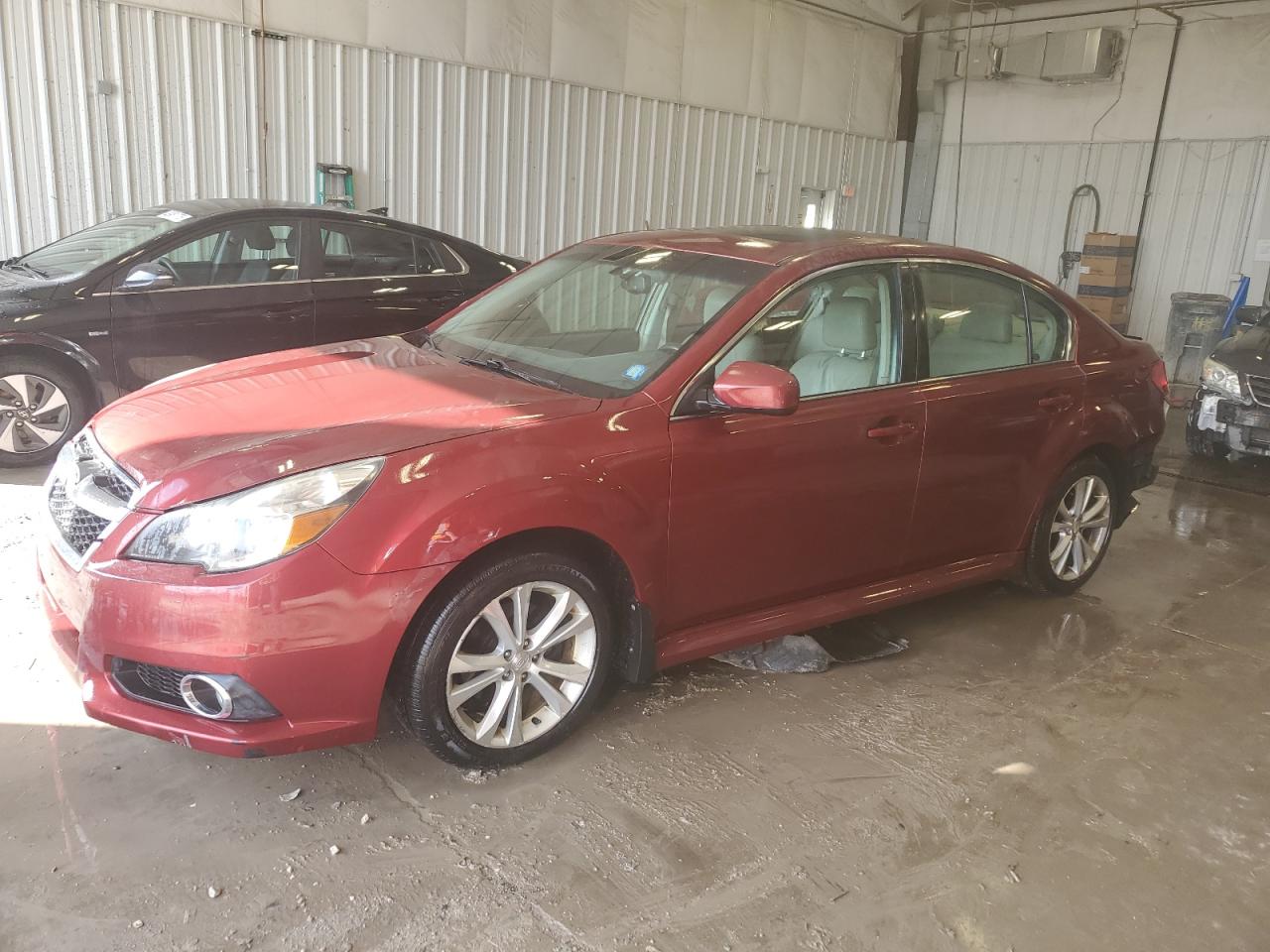 SUBARU LEGACY 2.5 2013