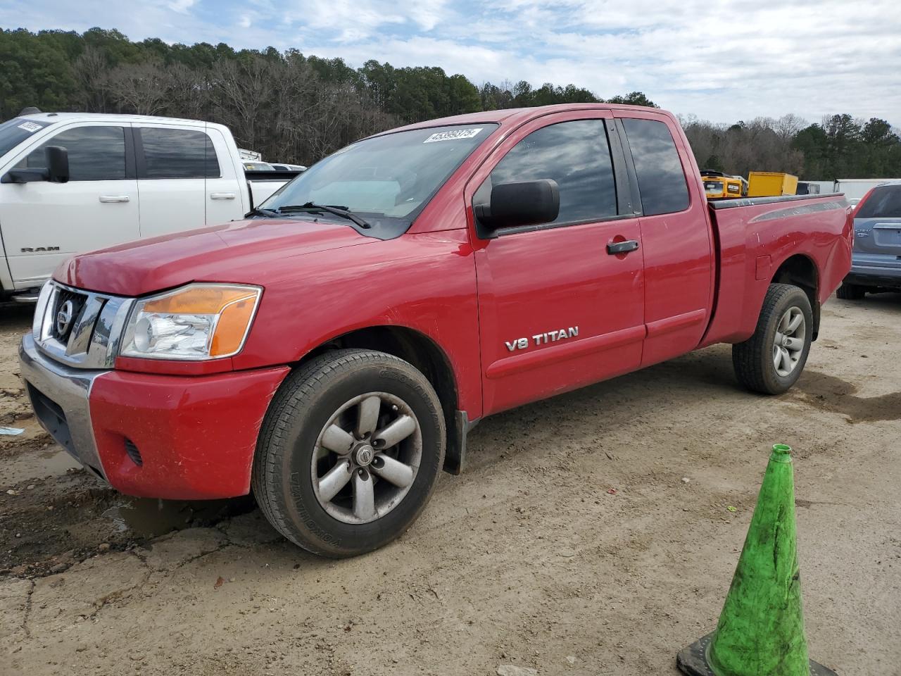 NISSAN TITAN S 2011