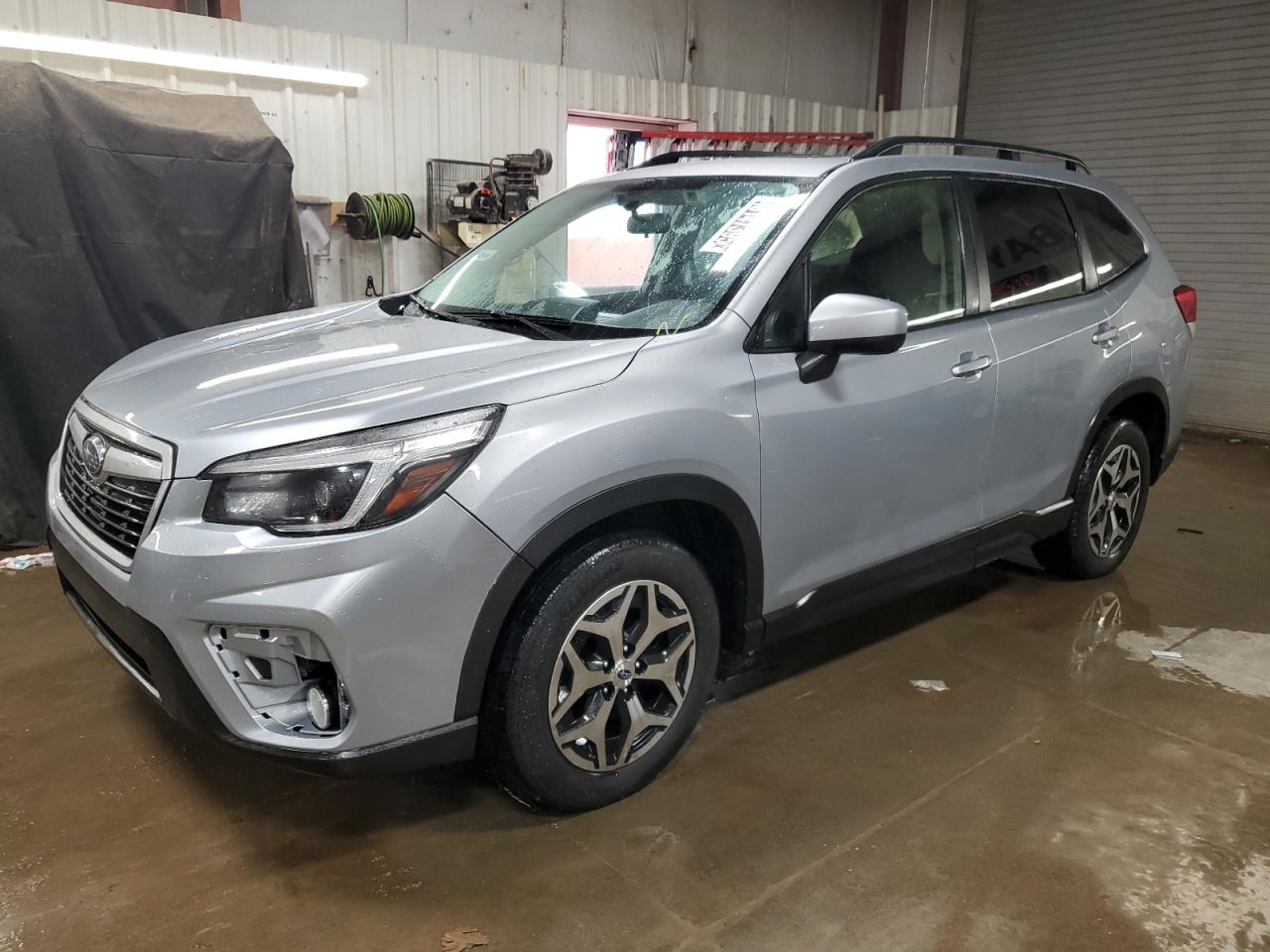 SUBARU FORESTER P 2021