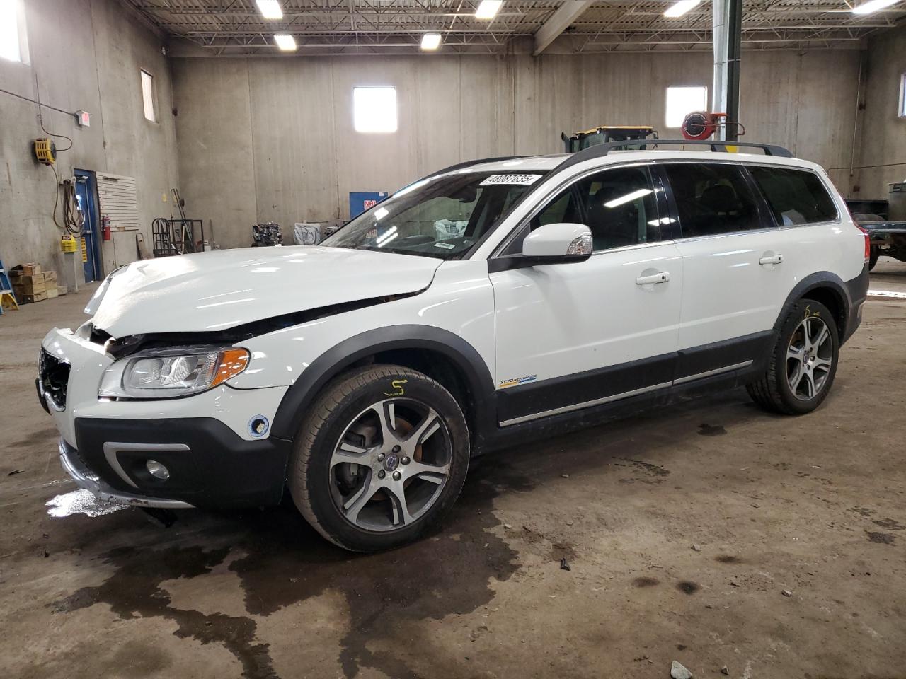VOLVO XC70 T6 PR 2015