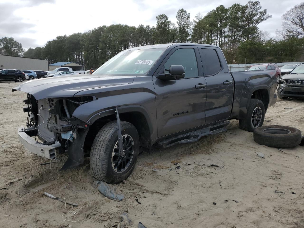 TOYOTA TUNDRA DOU 2023