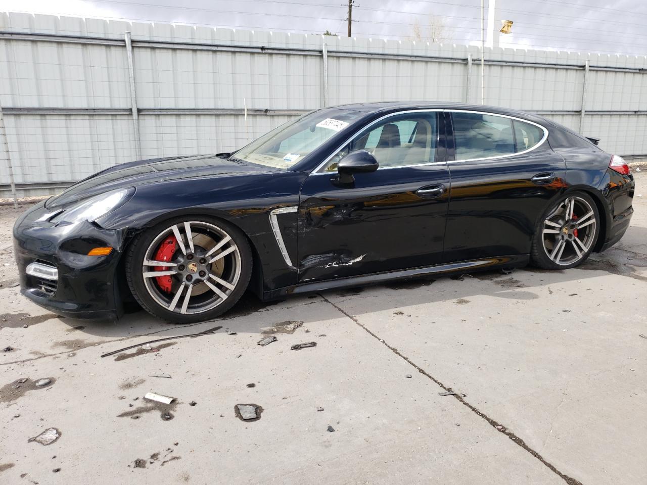 PORSCHE PANAMERA T 2011