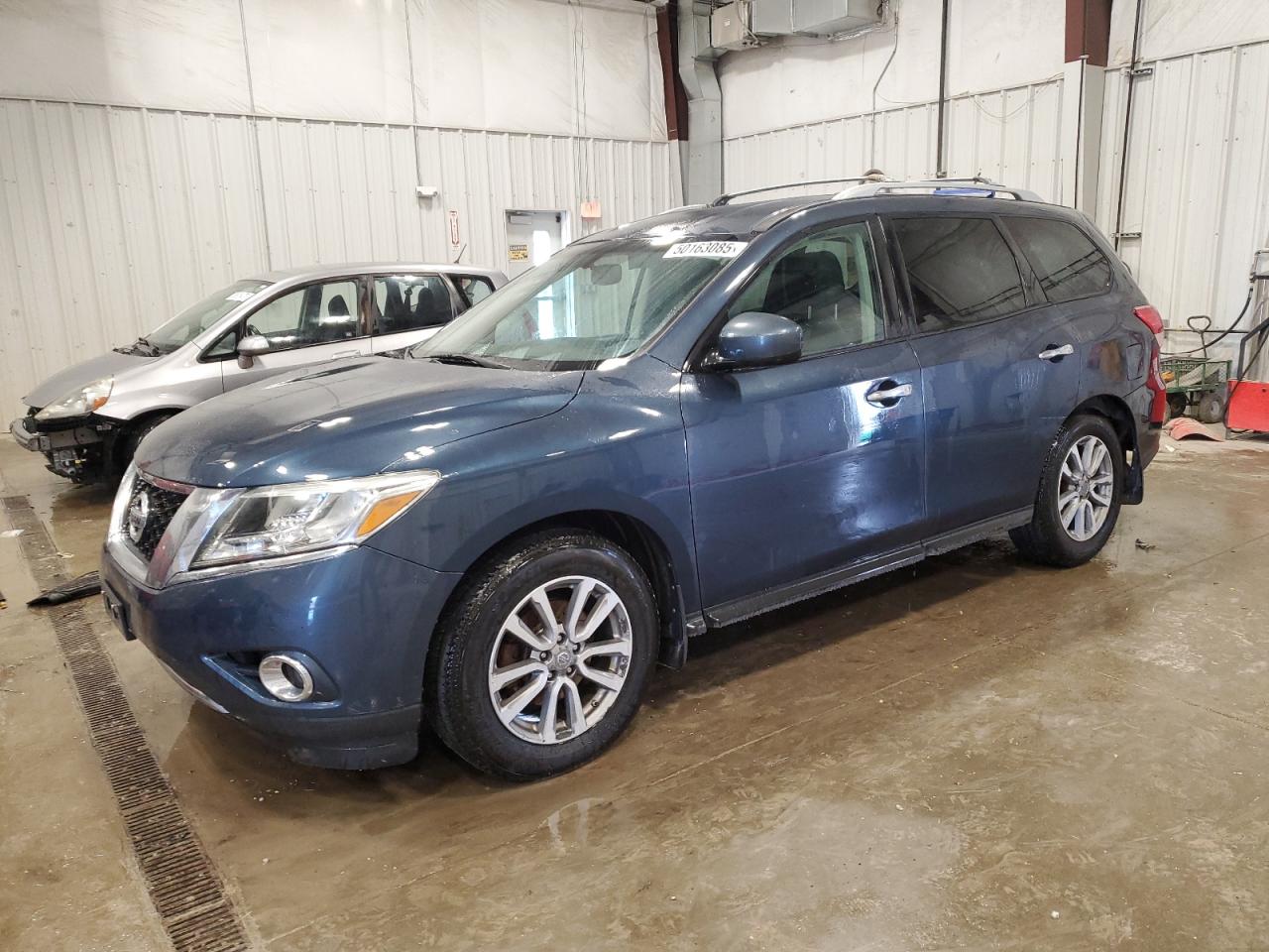 NISSAN PATHFINDER 2015