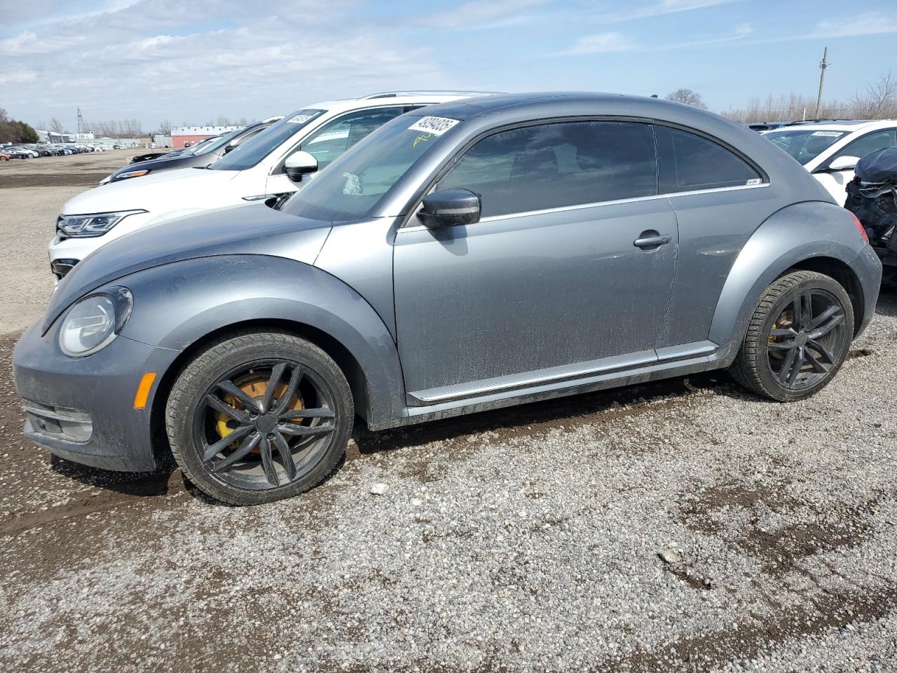VOLKSWAGEN BEETLE TDI 2015