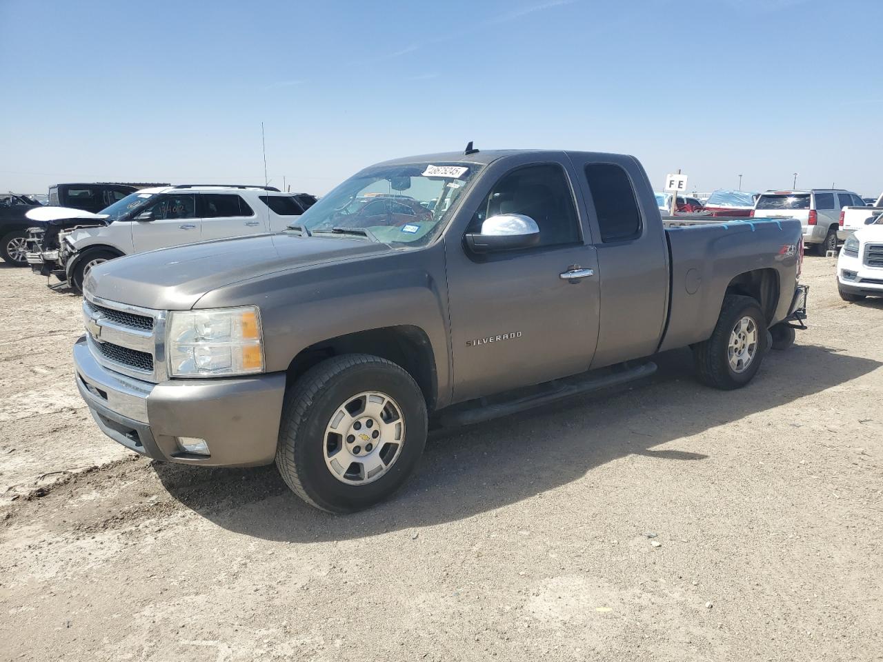 CHEVROLET SILVERADO 2011
