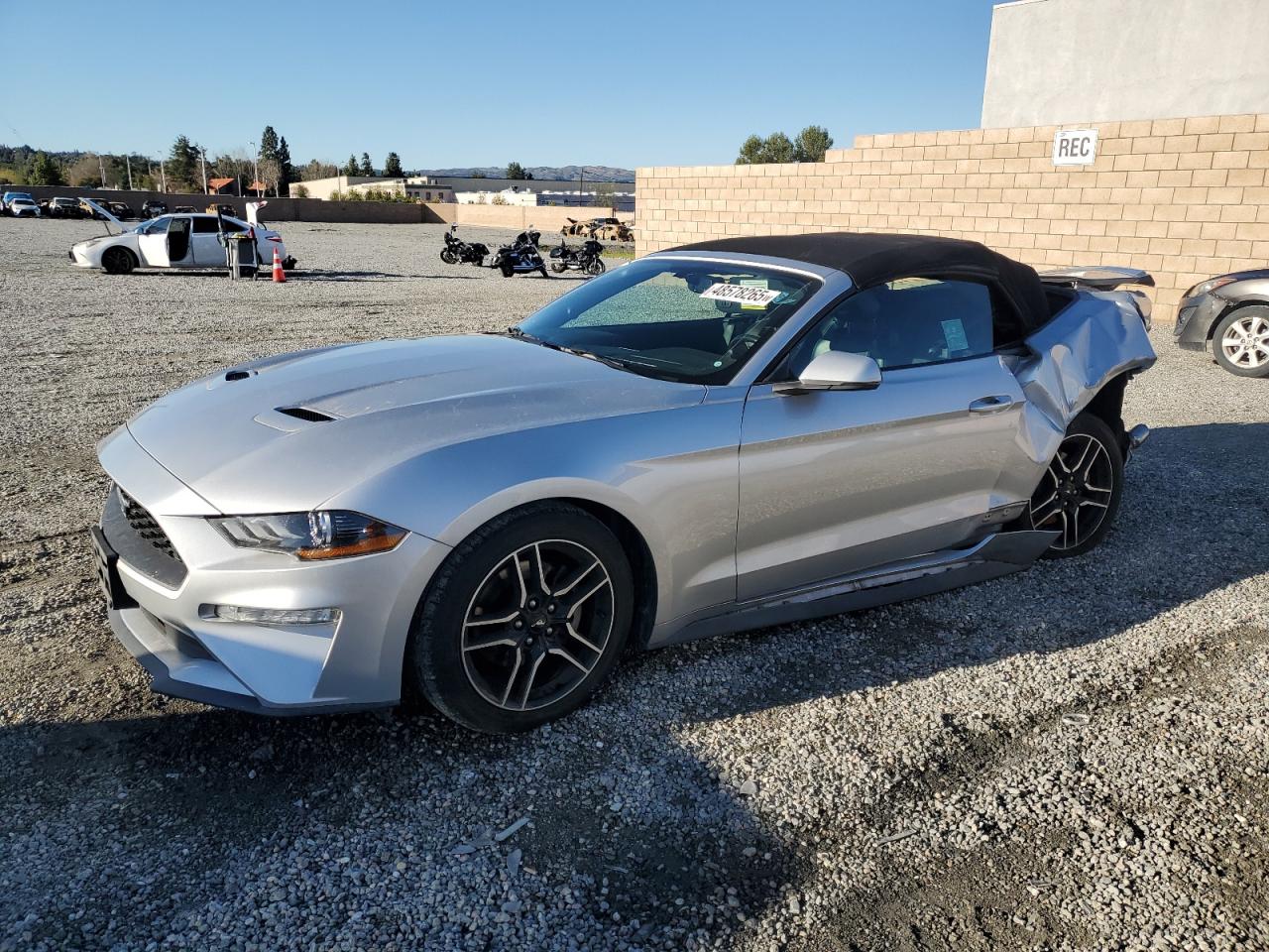 FORD MUSTANG 2018